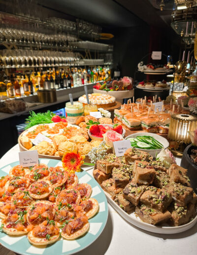 Grazing table op locatie opgebouwd door Het Borrel Atelier Apeldoorn